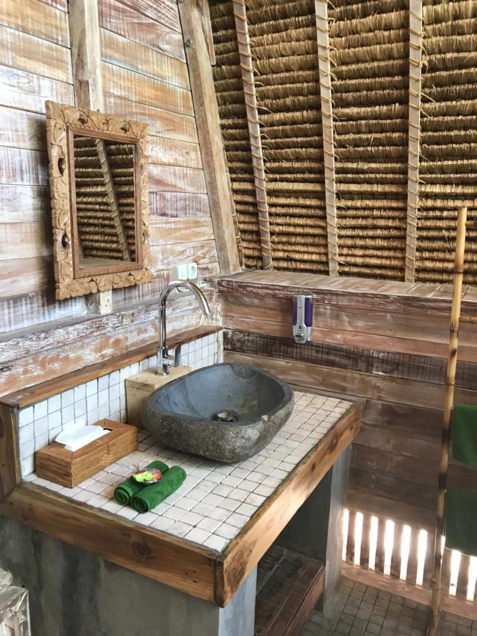 Alam Karang Otel Gili Gede Dış mekan fotoğraf